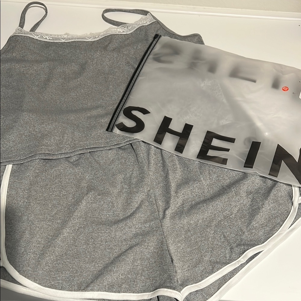 SHEIN Gray Women's Intimate Sleepwear Set ⭐️